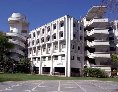 G.L.S._Institute_Of_Computer_Application